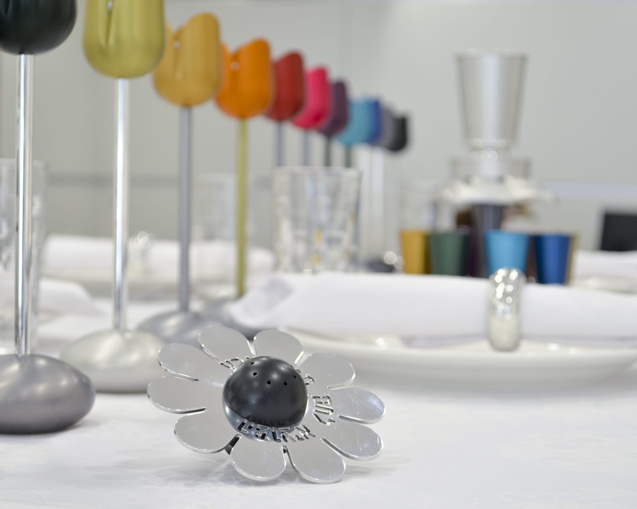 Shiny Salt & Pepper Shaker – Flower Shaped with Blessing