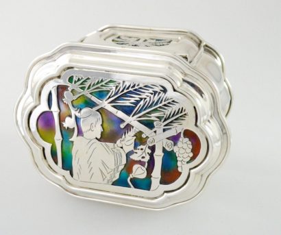 Colorful silver Etrog box