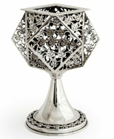 Chaim Havdallah Candle Holder