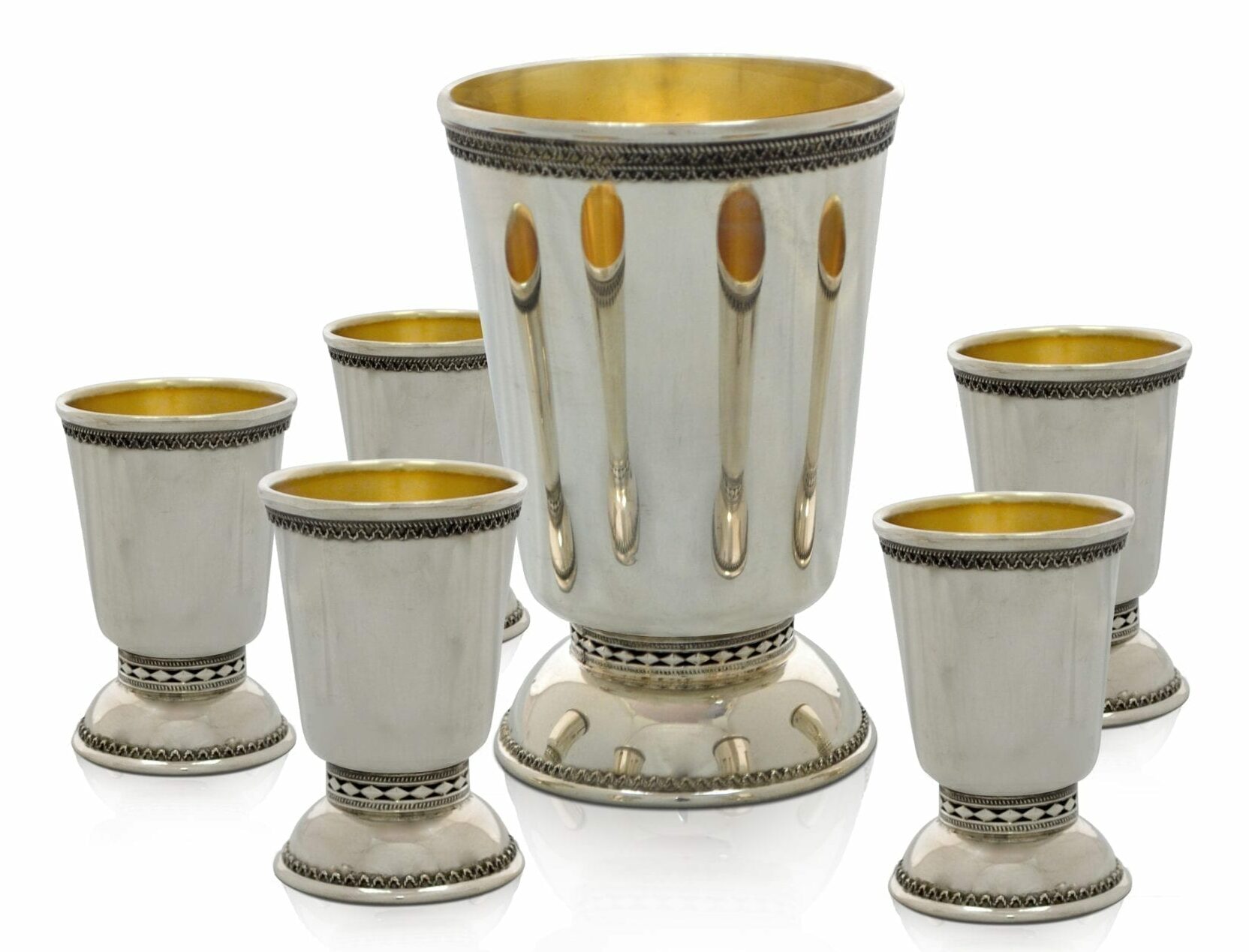 Aviel Liquor Set