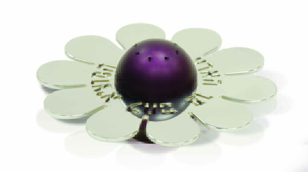 Shiny Salt & Pepper Shaker – Flower Shaped with Blessing