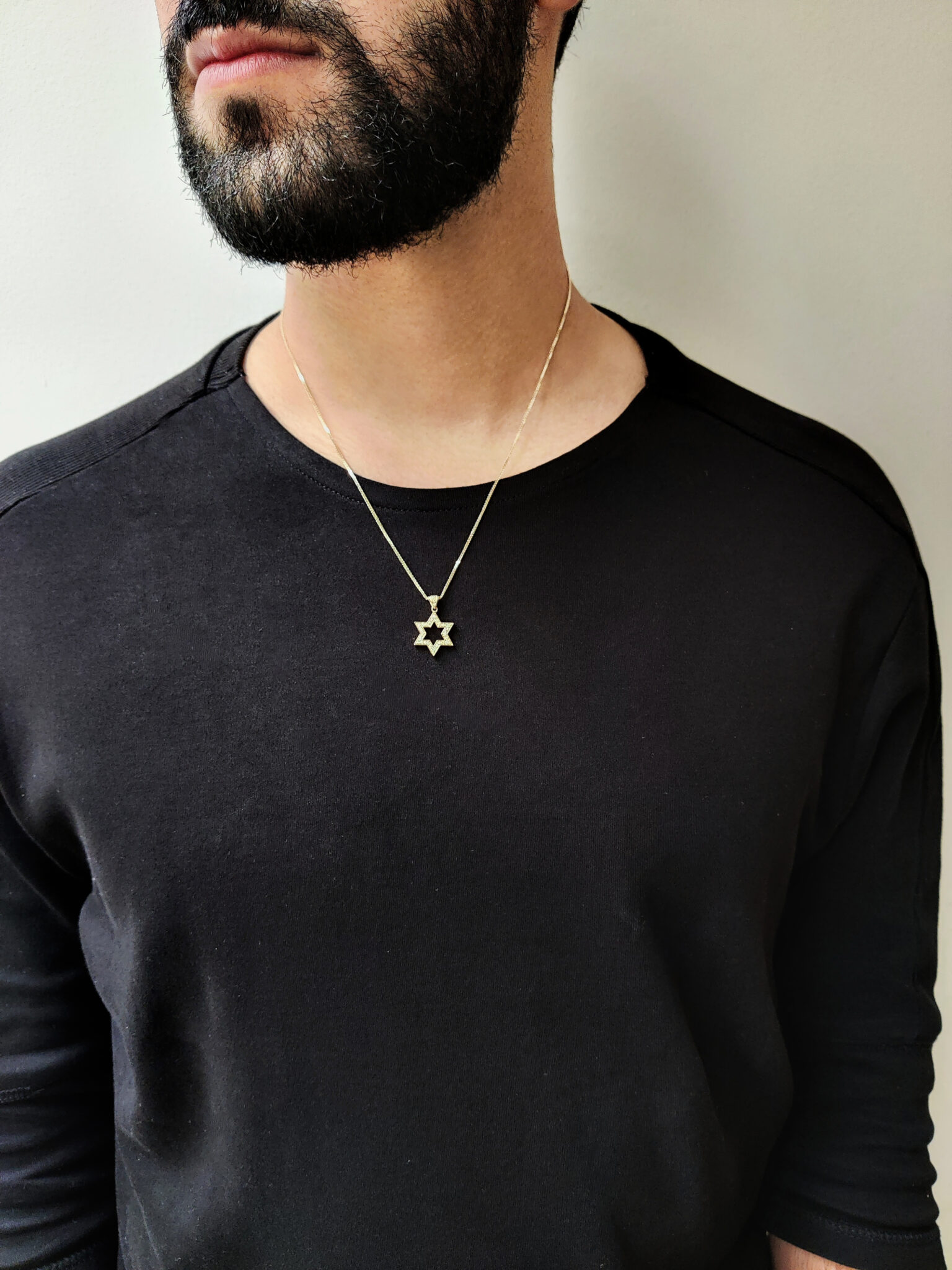 Fashionable Star of David Pendant- Diamond/Gold