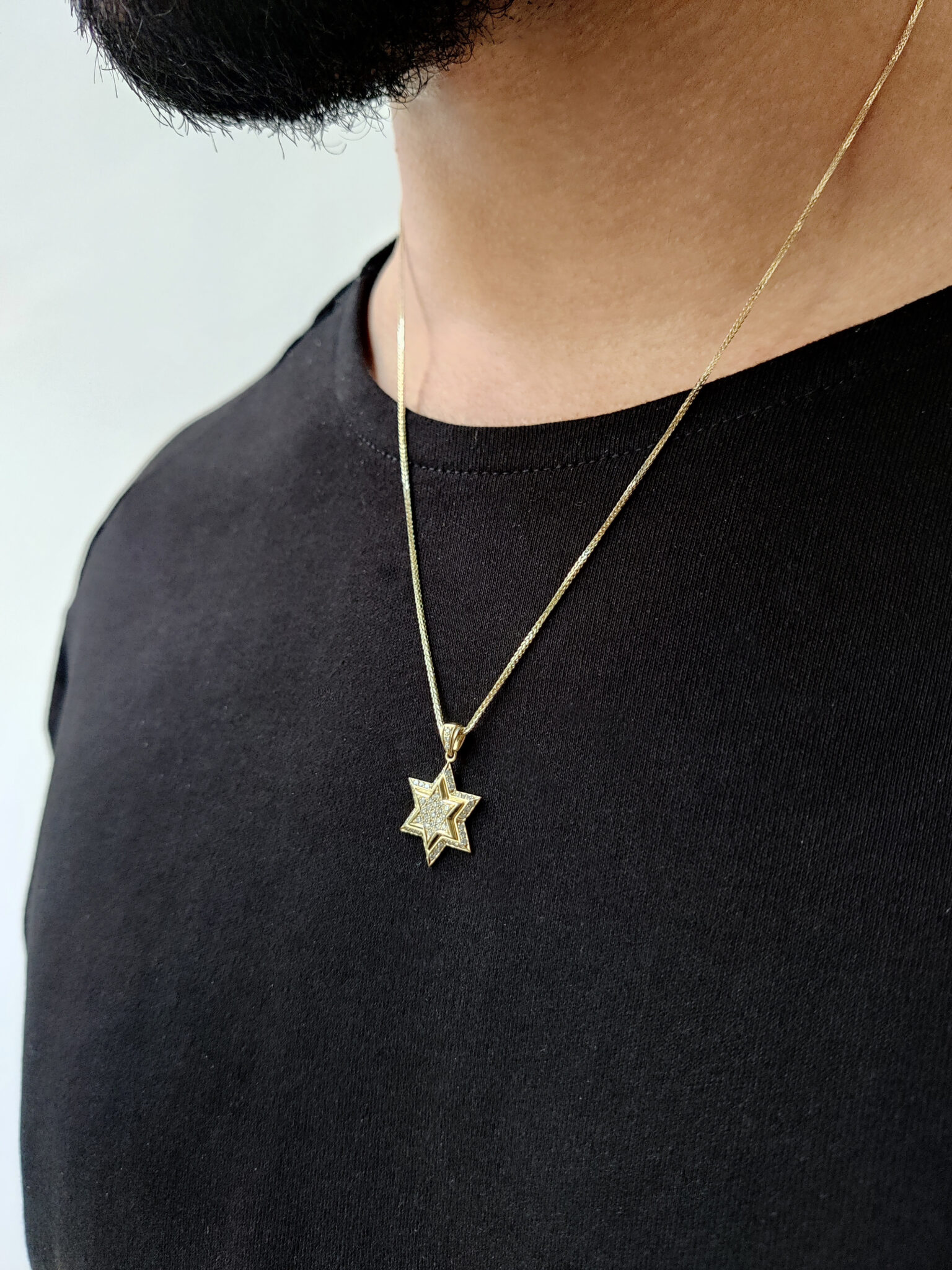 Phenomenal Star of David Pendant- Diamond/Gold