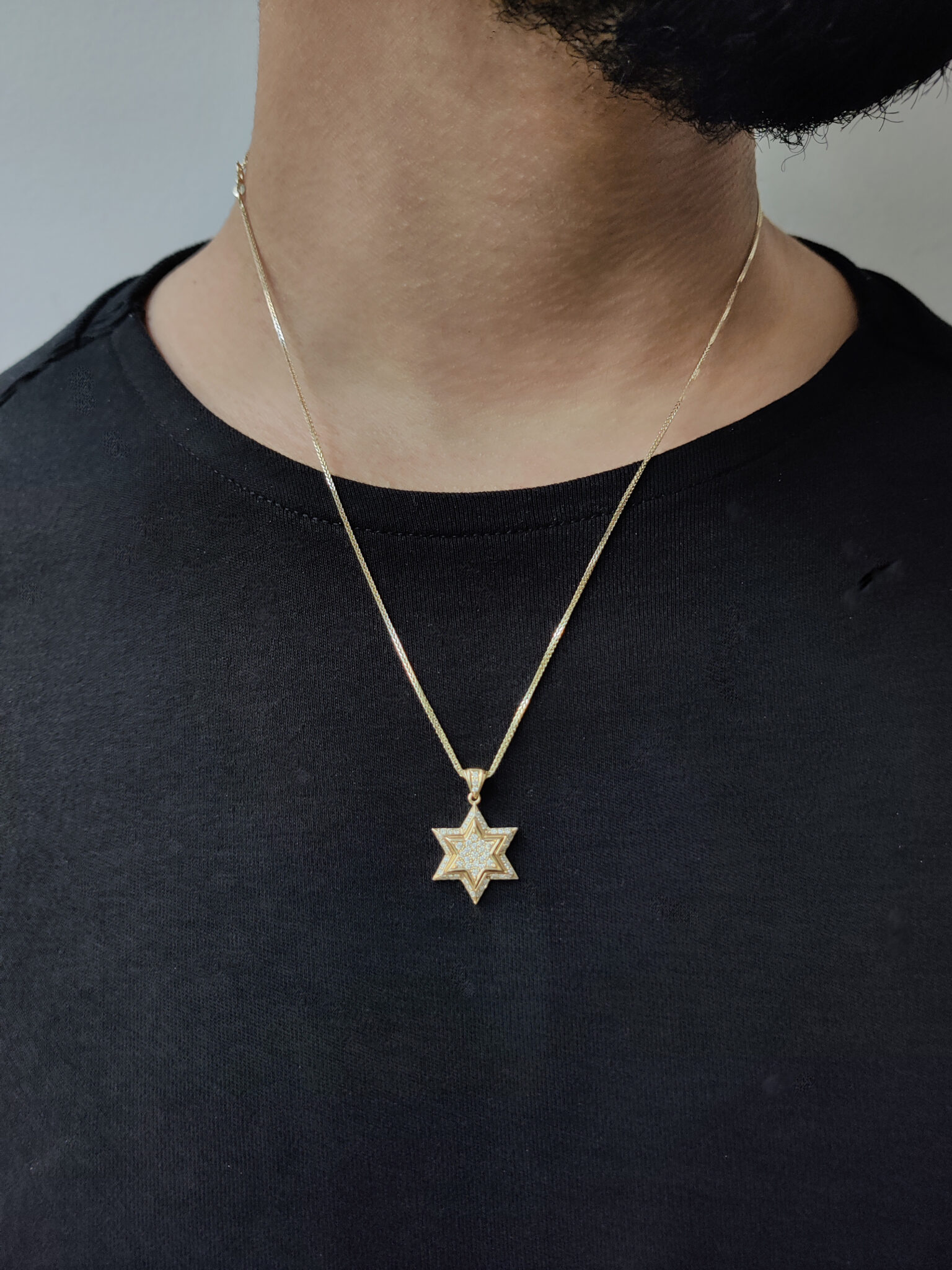 Phenomenal Star of David Pendant- Diamond/Gold