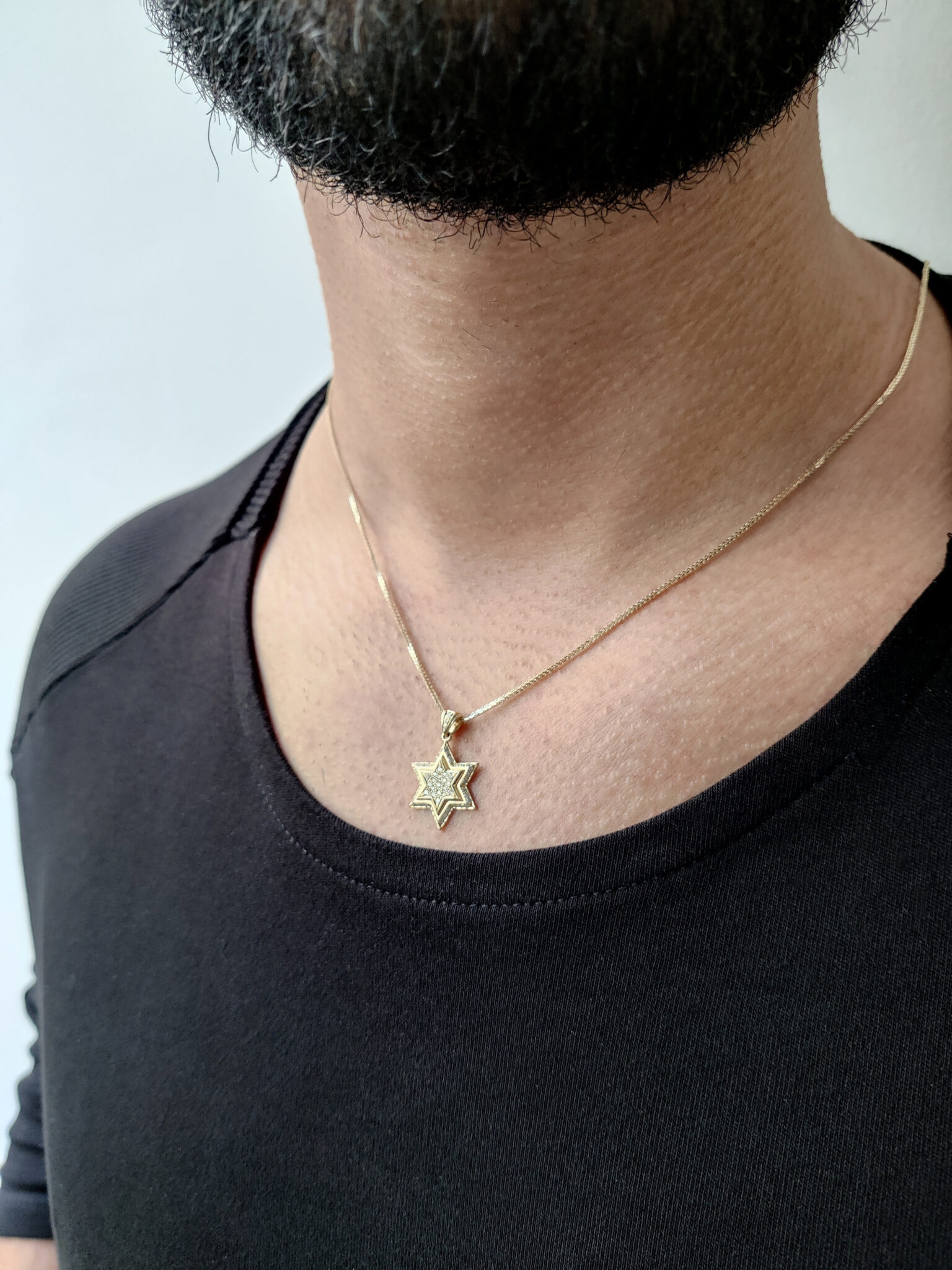 Phenomenal Star of David Pendant- Diamond/Gold