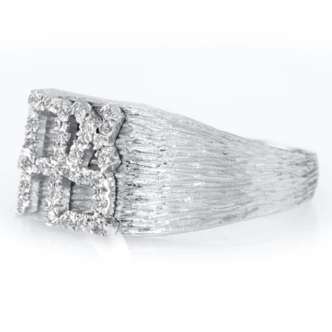 White gold