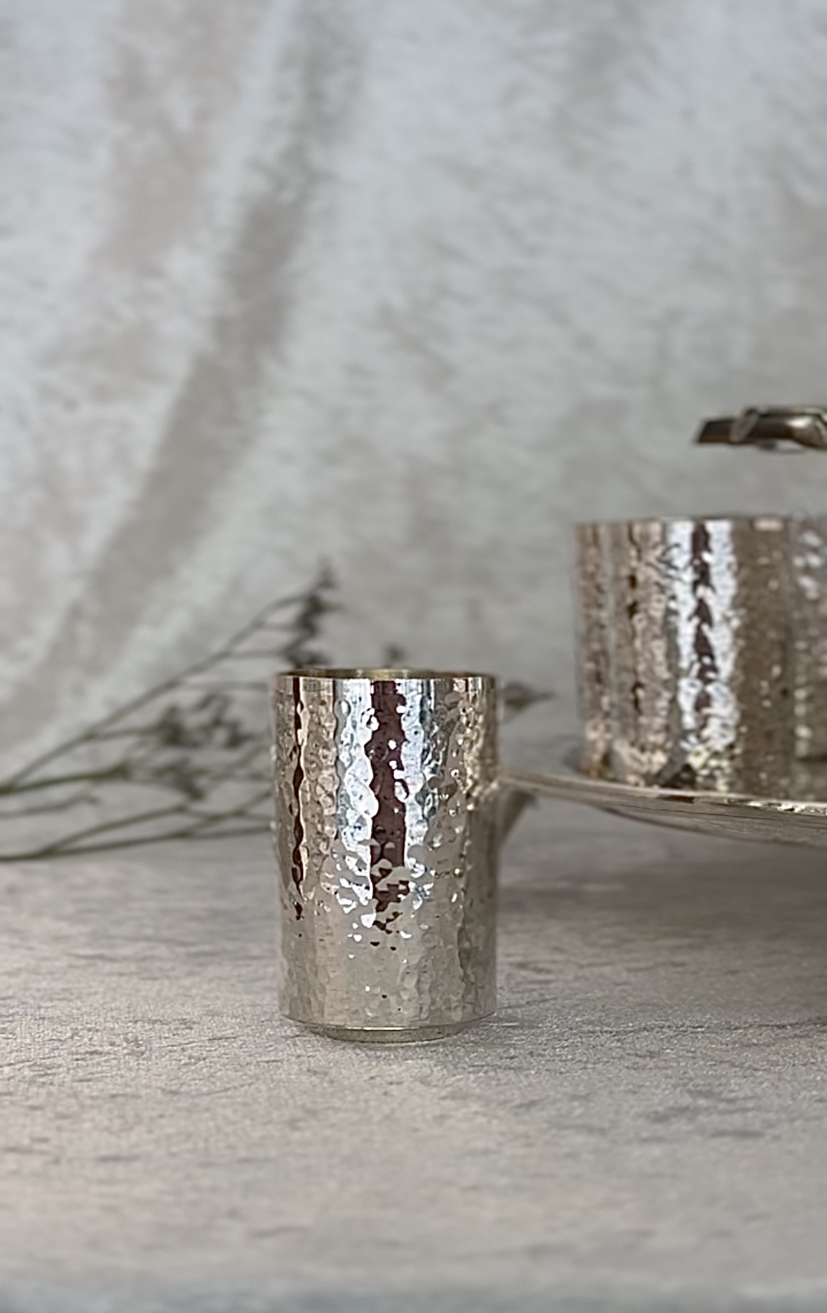 18 Cups Silver Hammered Kiddush Fountain with Artistic Three-Step Pouring