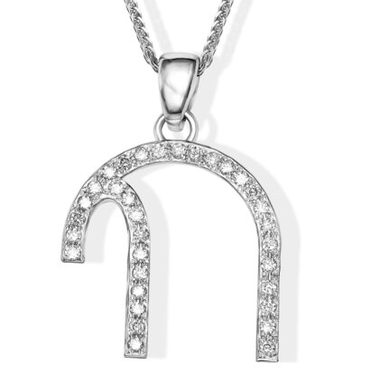 Large Contemporary 14K Gold Chai Necklace with Diamonds